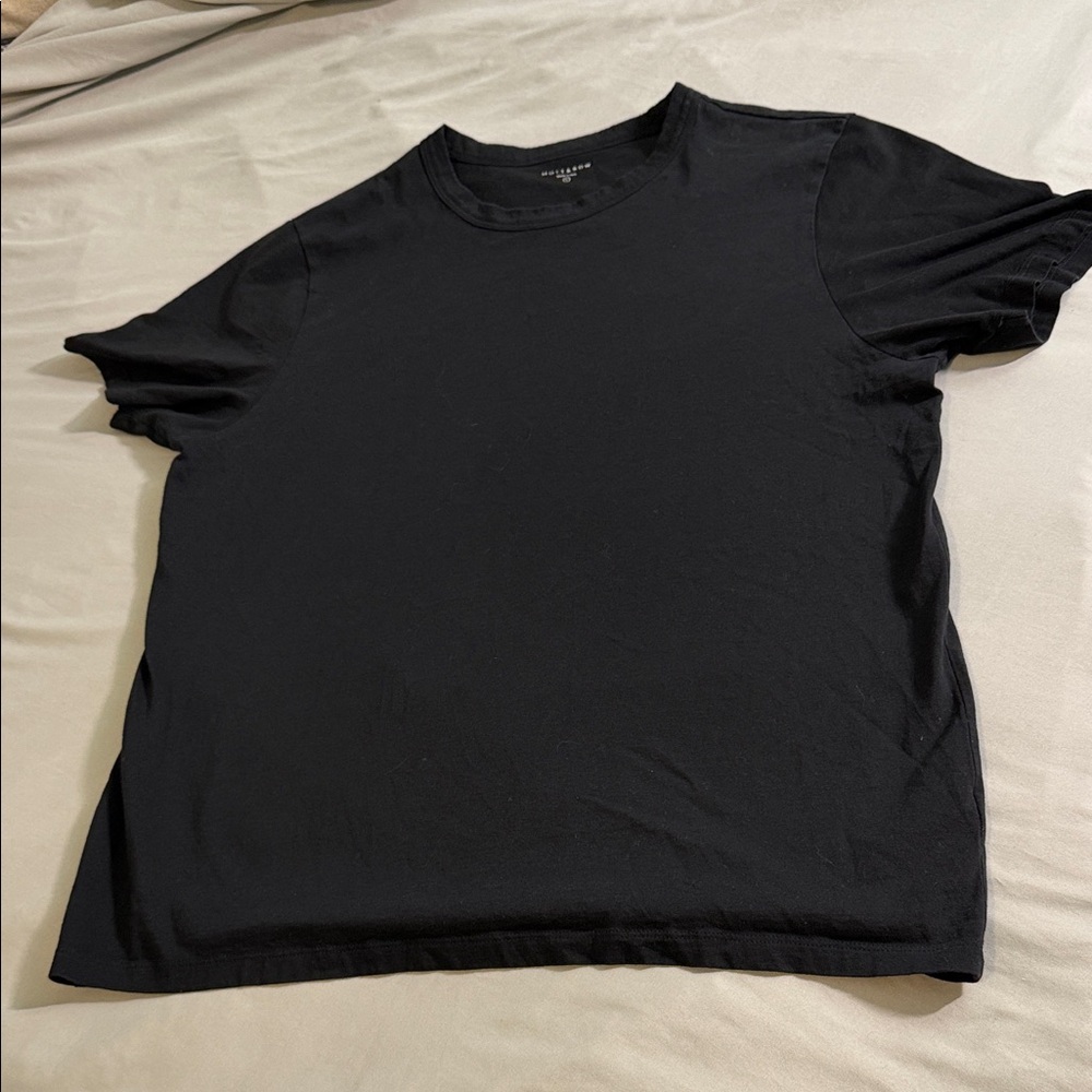 Classic Black Crew Neck Short Sleeve Tee